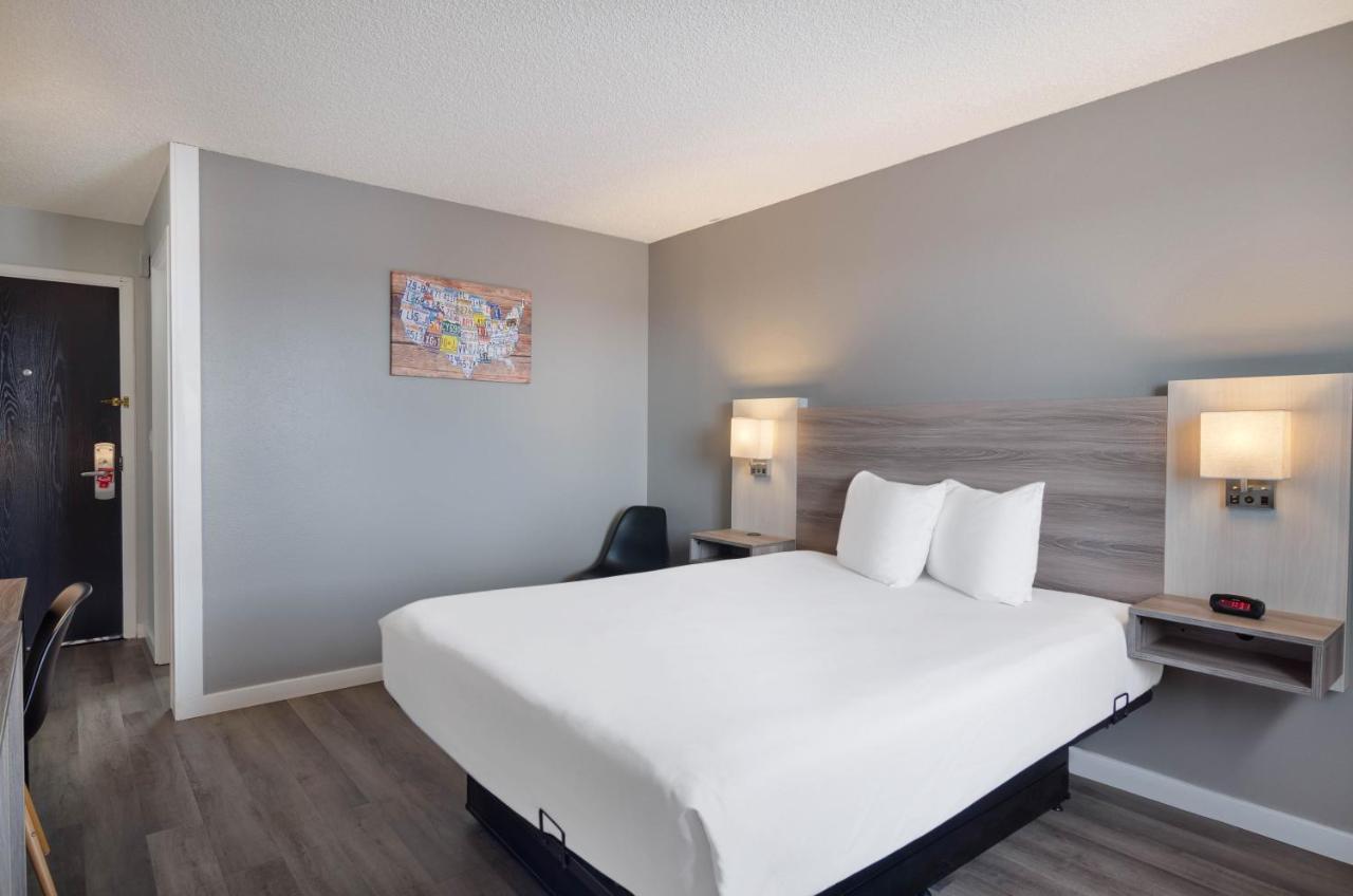 Econo Lodge Scottsbluff Eksteriør billede