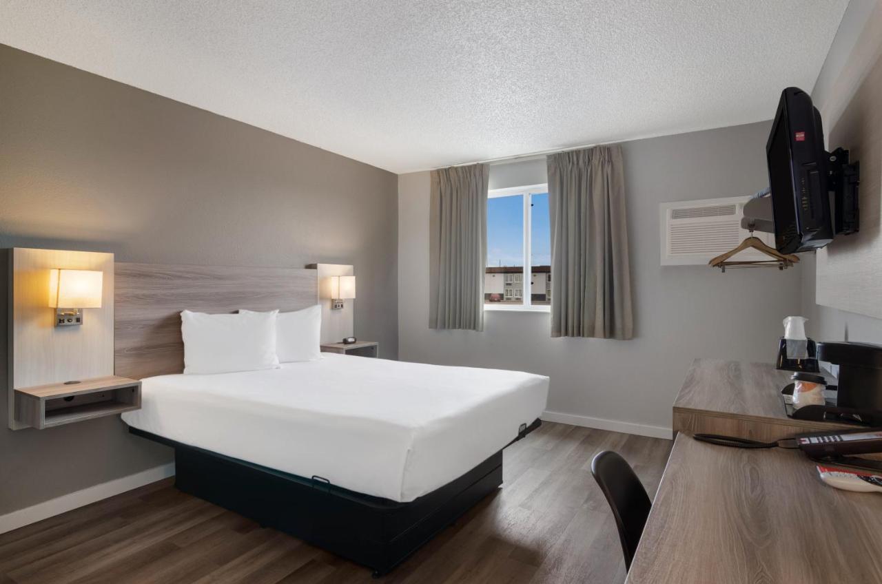 Econo Lodge Scottsbluff Eksteriør billede