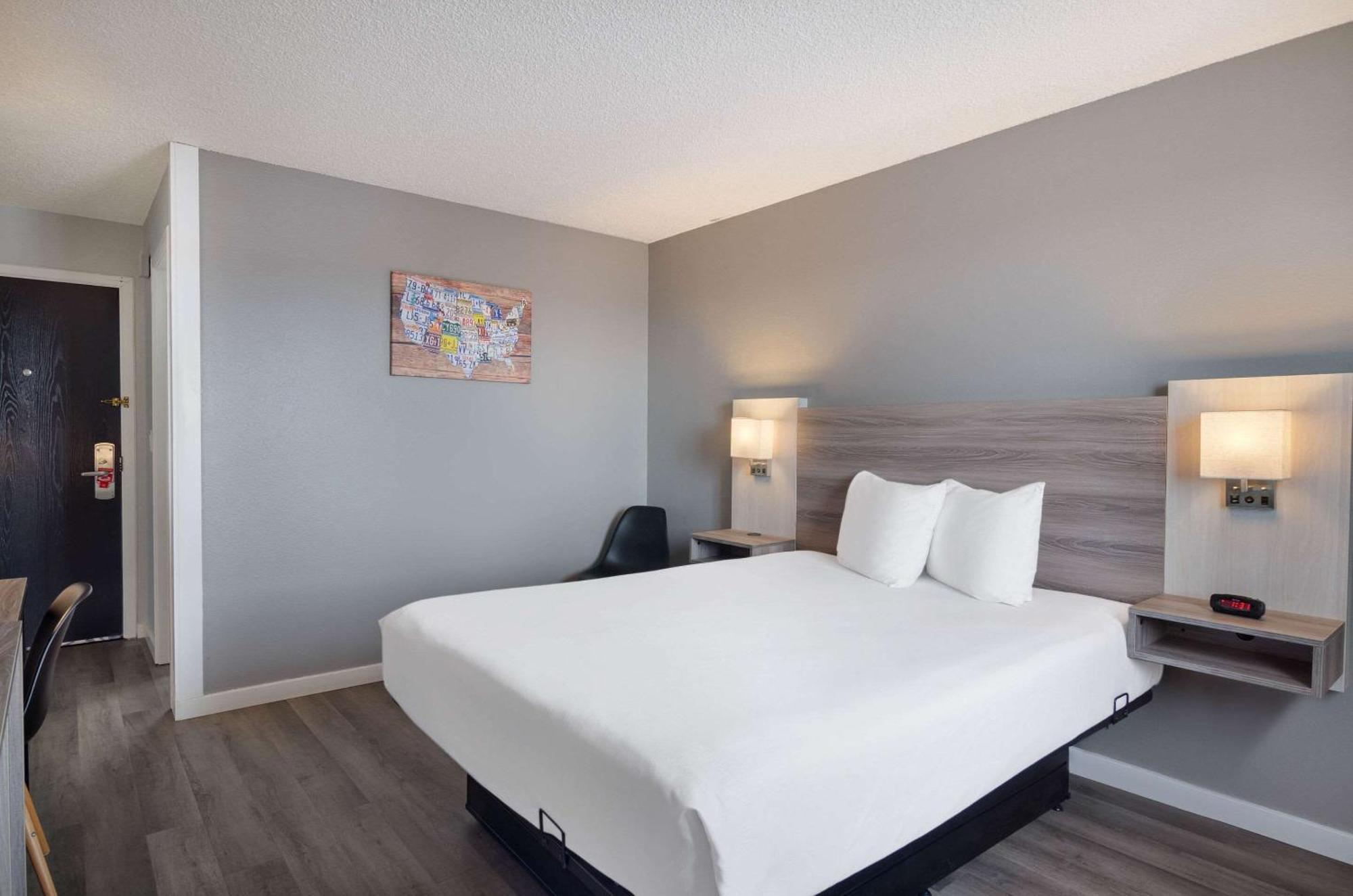 Econo Lodge Scottsbluff Eksteriør billede
